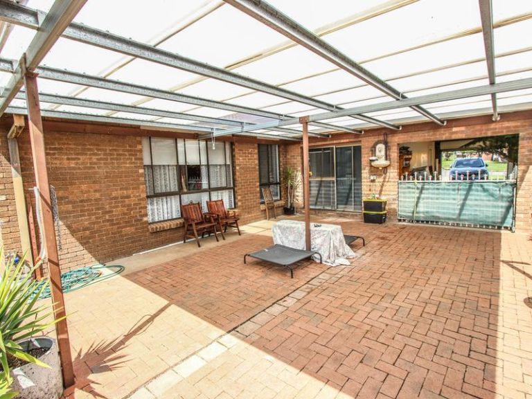20 Pendula Street, Leeton NSW 2705 - photo 15