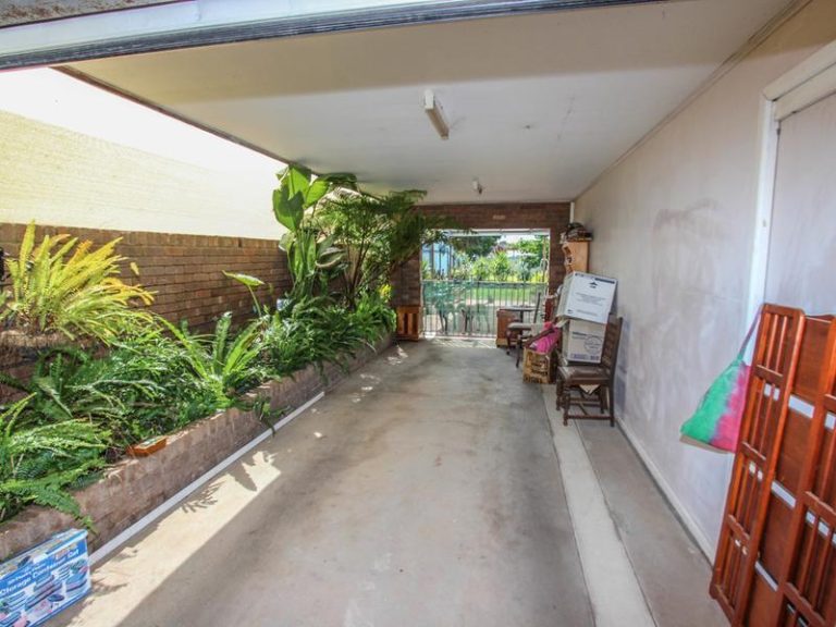 20 Pendula Street, Leeton NSW 2705 - photo 18