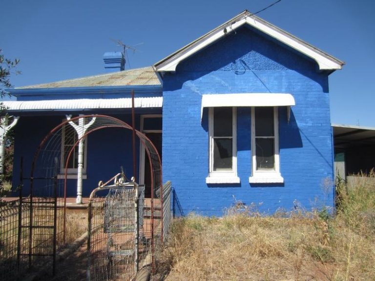 20 Cootamundra Road, Temora