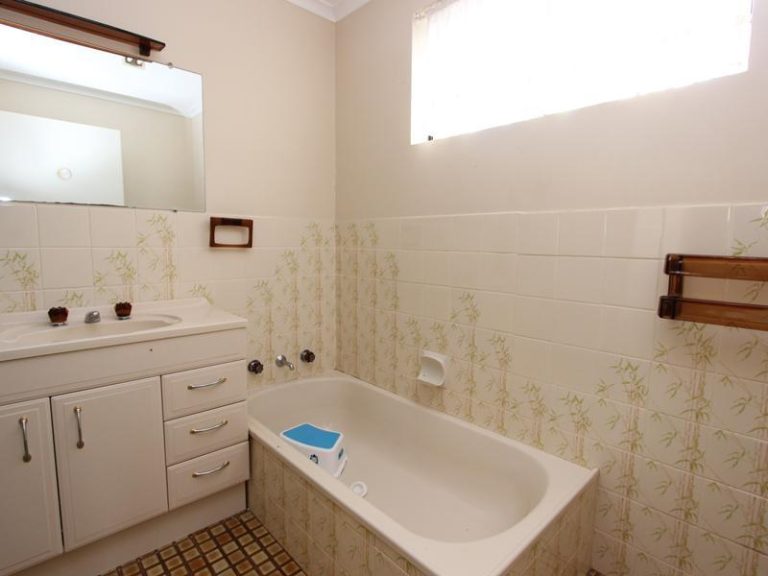 157 Britannia Street, Temora NSW 2666 - photo 13