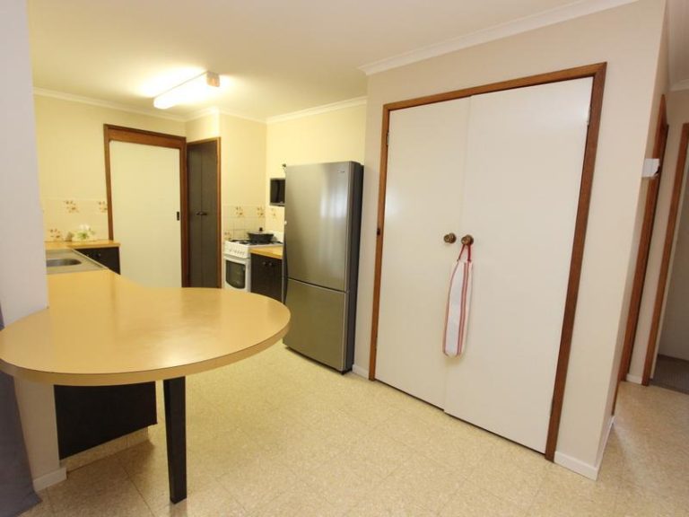 157 Britannia Street, Temora NSW 2666 - photo 7