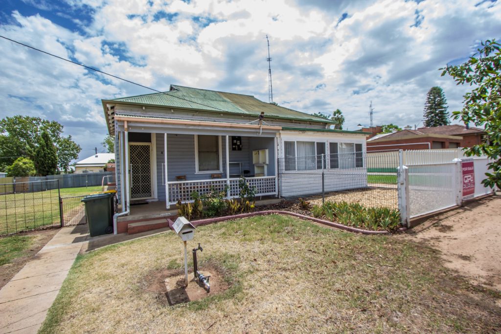 2-4 Willans Street, Narrandera NSW 2700 - photo 3