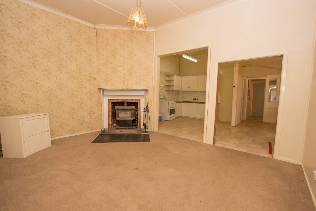 2-4 Willans Street, Narrandera NSW 2700 - photo 4
