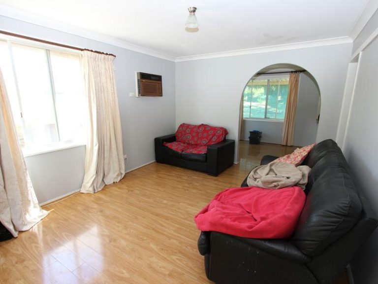 100 Court Street, Boorowa NSW 2586 - photo 4