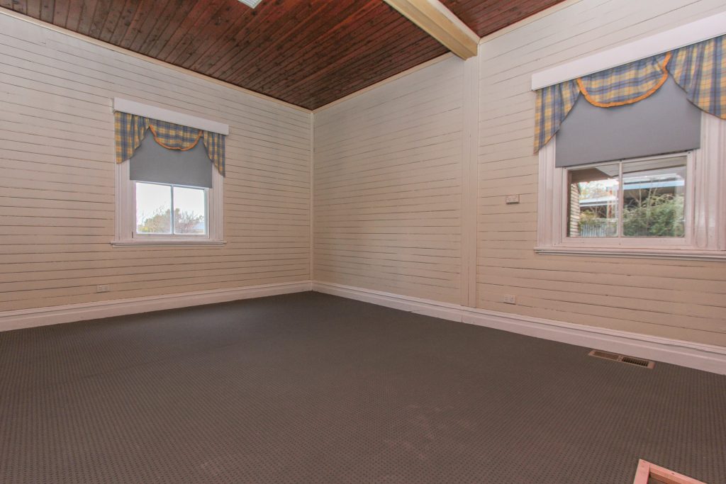 84 Adams Street, Narrandera NSW 2700 - photo 6