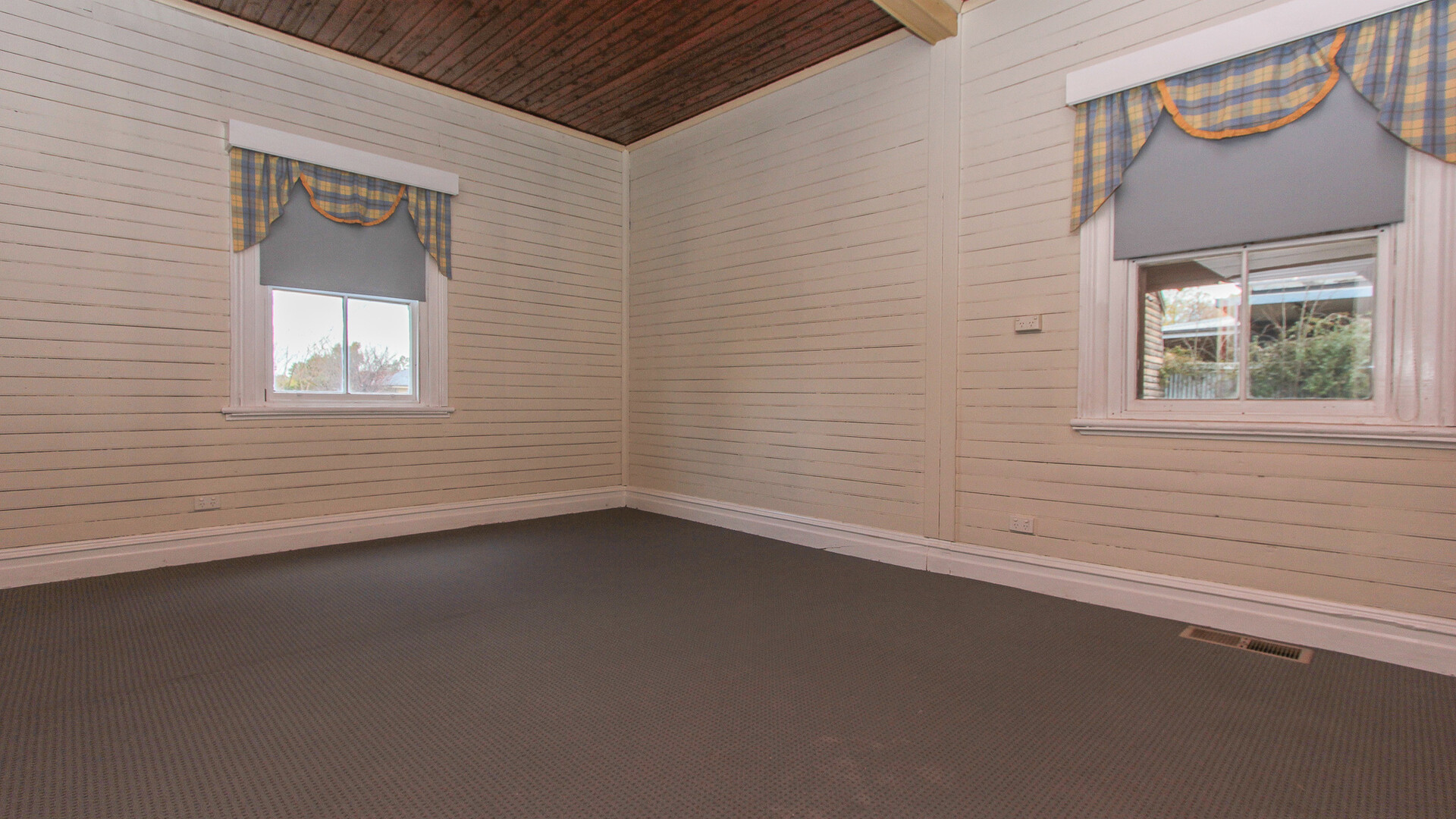 84 Adams Street, Narrandera NSW 2700 - photo 6