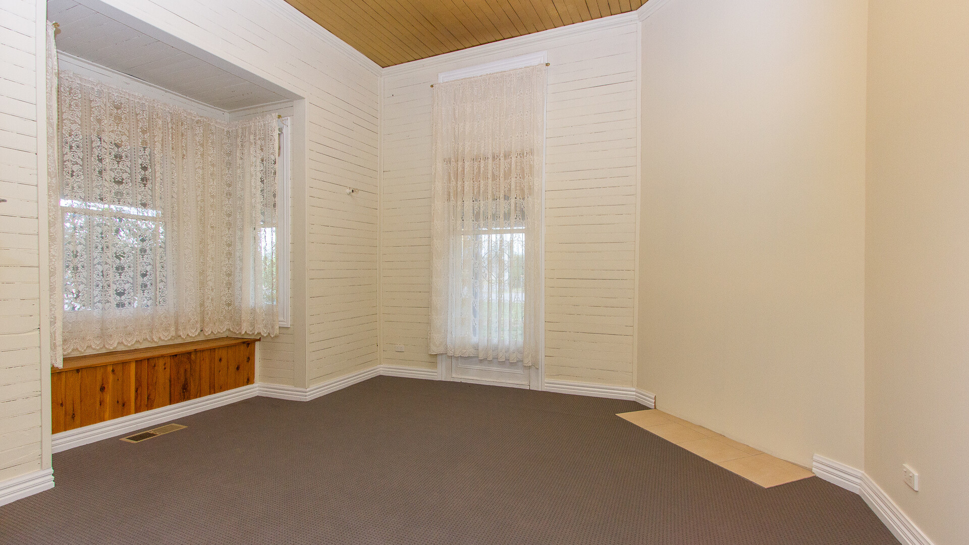84 Adams Street, Narrandera NSW 2700 - photo 10