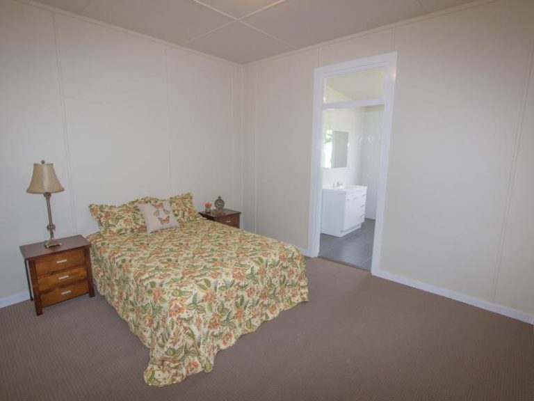 15 King Street, Narrandera NSW 2700 - photo 8