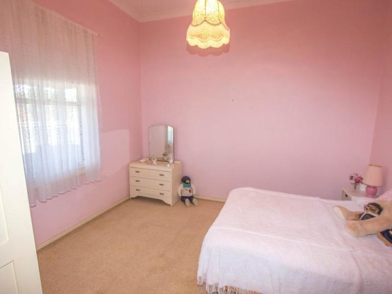 39 Grosvenor, Narrandera NSW 2700 - photo 10