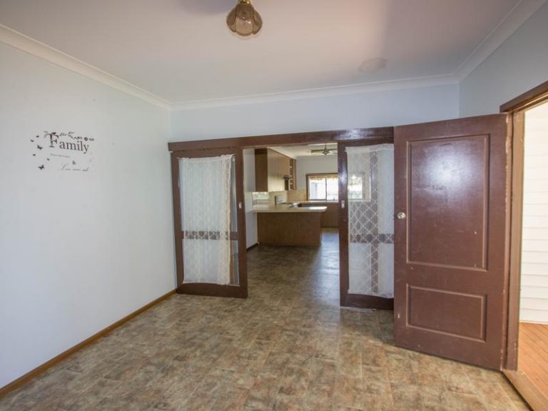 6 Orme Street, Boree Creek NSW 2652 - photo 7