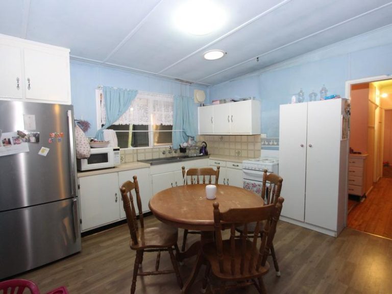 23 Cassiterite Street, Ardlethan NSW 2665 - photo 3