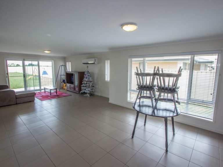 4 Lake Paddock Drive, Leeton NSW 2705 - photo 2
