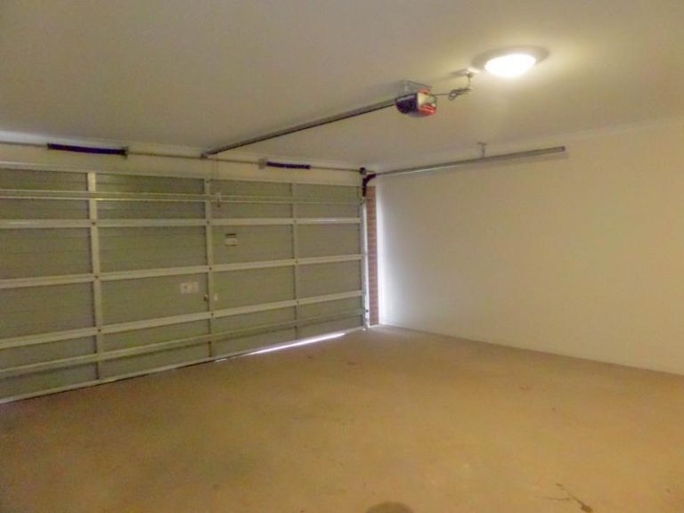 4 Lake Paddock Drive, Leeton NSW 2705 - photo 13