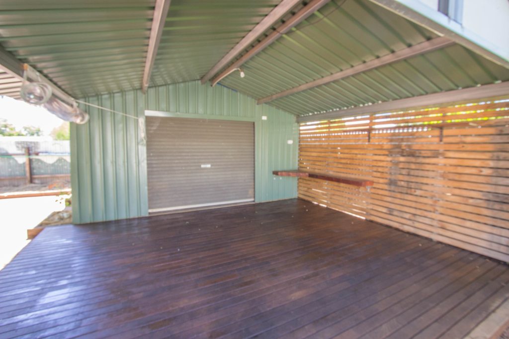 33 Victoria Avenue, Narrandera NSW 2700 - photo 11
