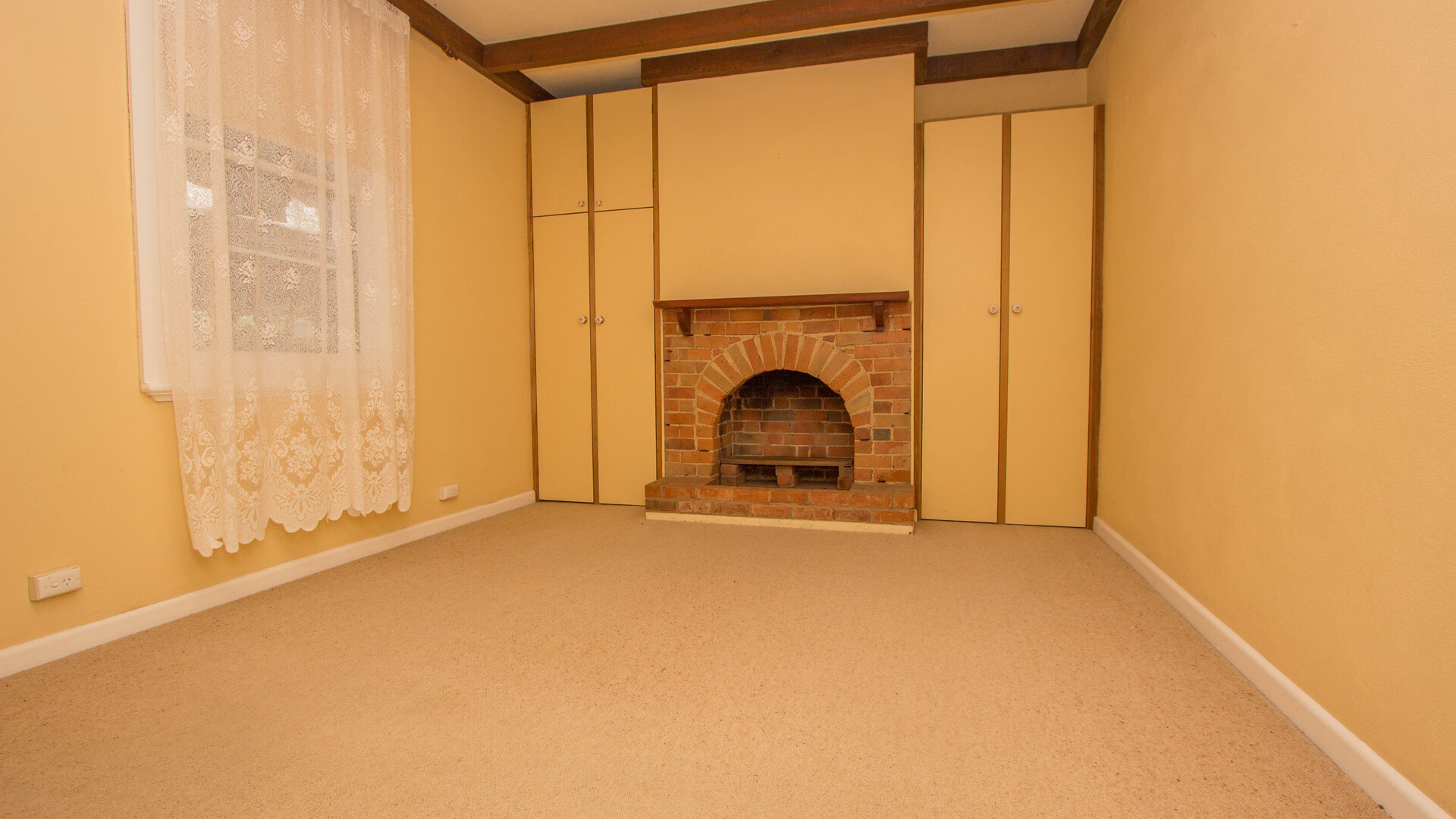 33 Victoria Avenue, Narrandera NSW 2700 - photo 7