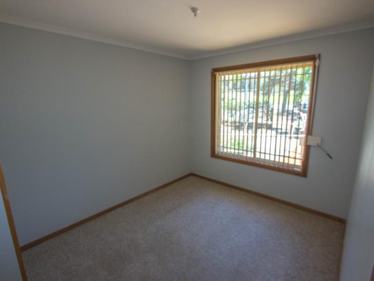 48 Roslyn Street, Narrandera NSW 2700 - photo 6