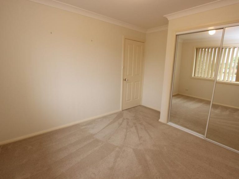 4/90 Parkes Street, Temora NSW 2666 - photo 4