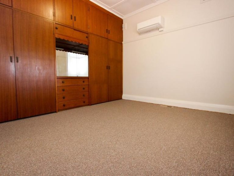 130 Loftus Street, Temora NSW 2666 - photo 15