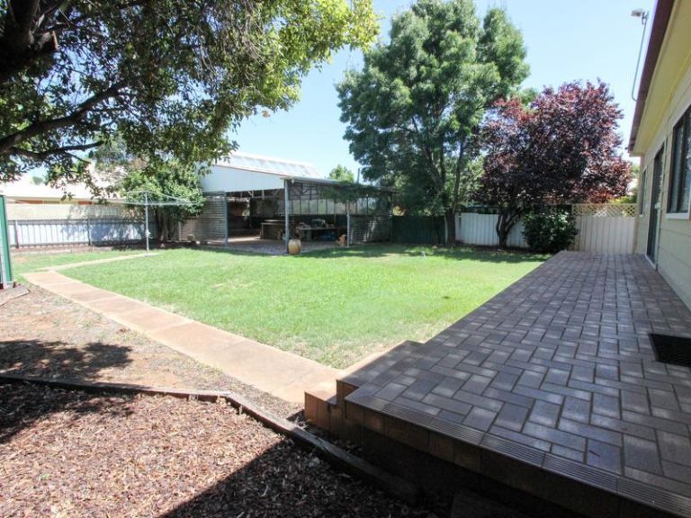 130 Loftus Street, Temora NSW 2666 - photo 20