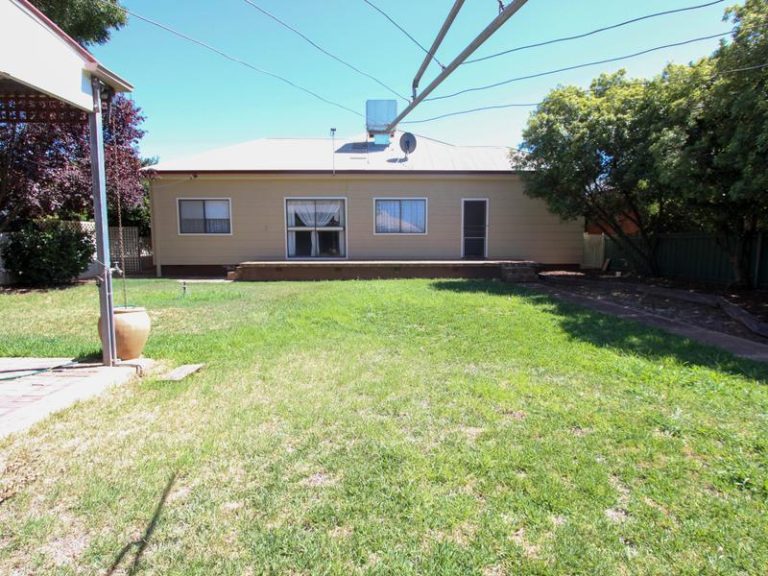 130 Loftus Street, Temora NSW 2666 - photo 28