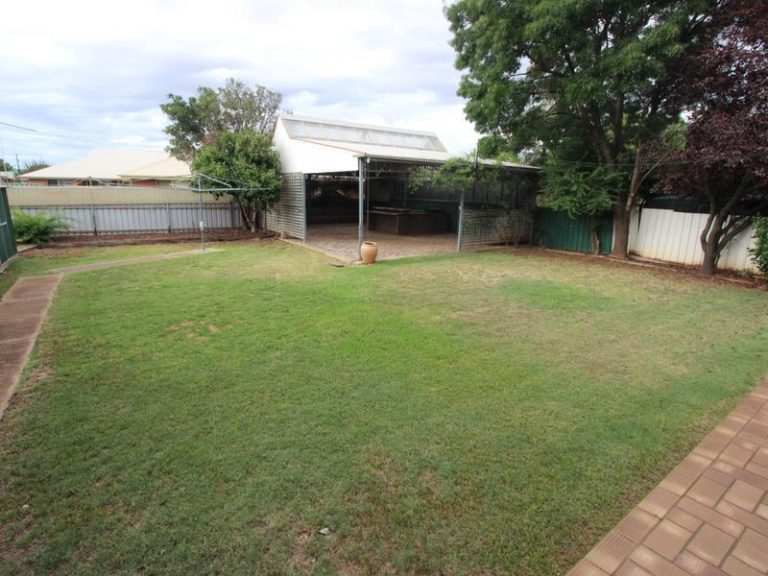 130 Loftus Street, Temora NSW 2666 - photo 31