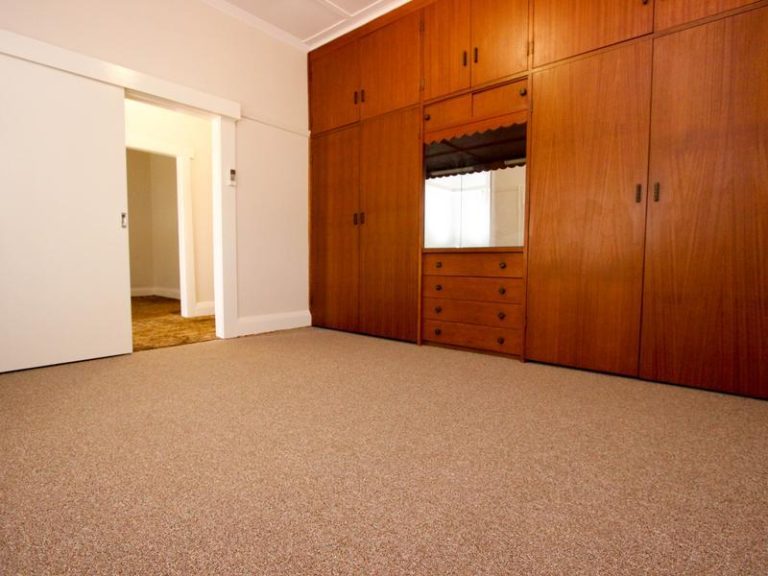130 Loftus Street, Temora NSW 2666 - photo 5