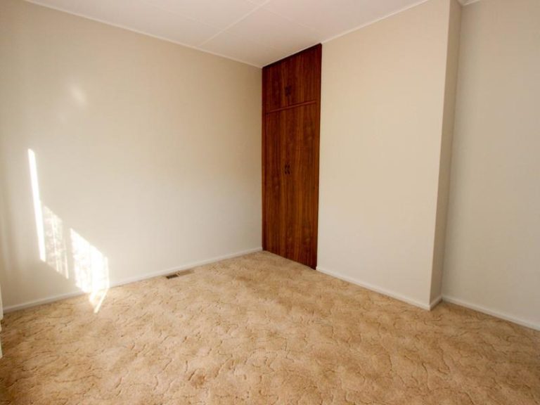 130 Loftus Street, Temora NSW 2666 - photo 8