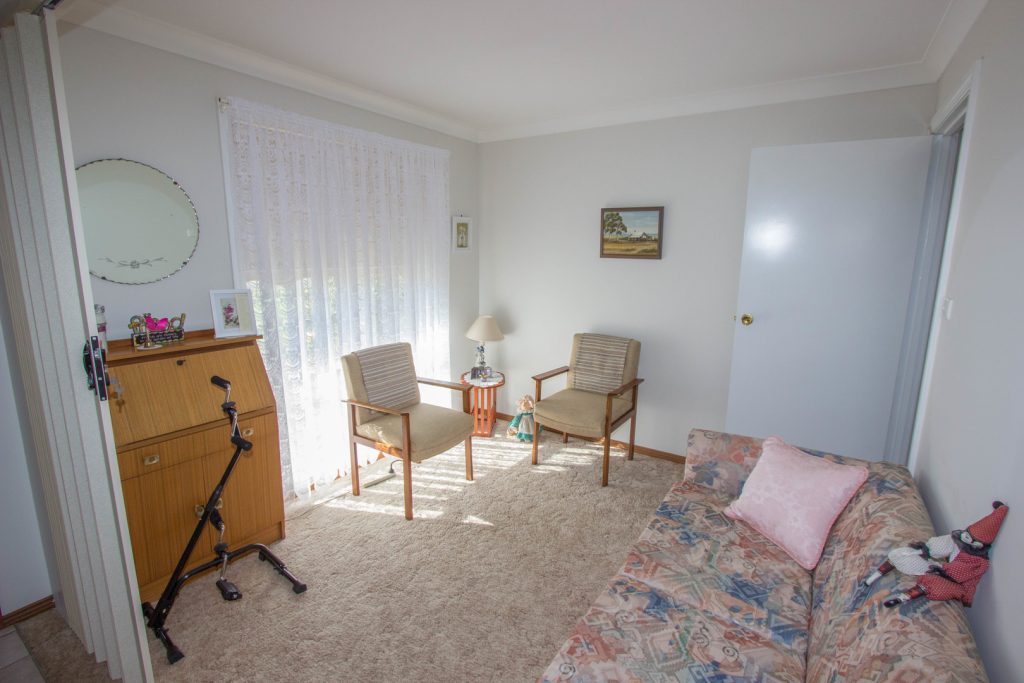 12 Crown Street, Narrandera NSW 2700 - photo 7