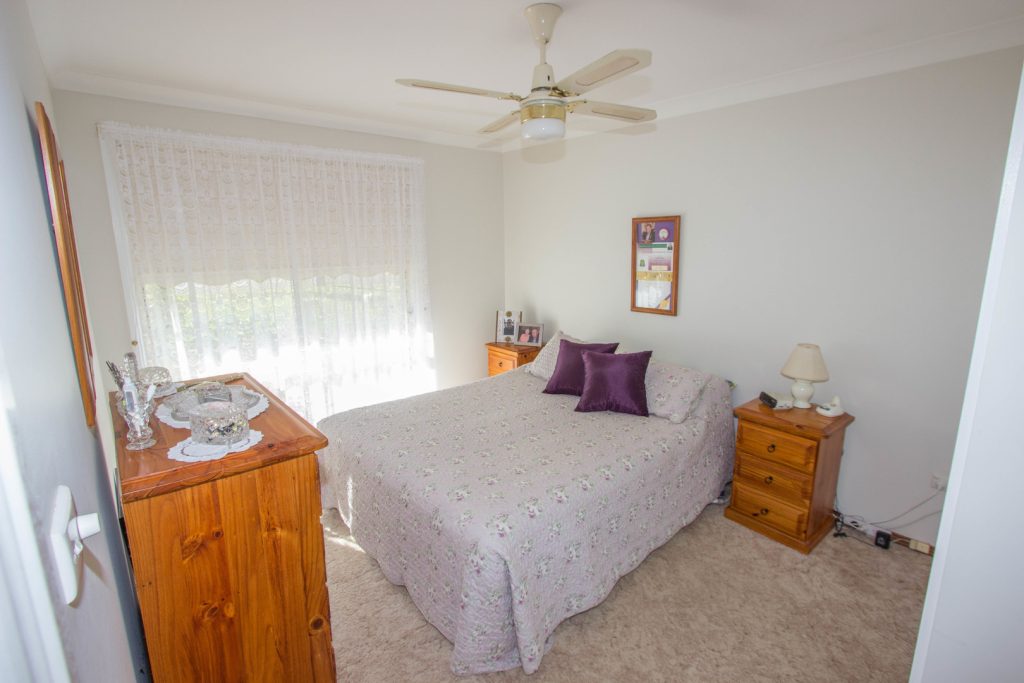 12 Crown Street, Narrandera NSW 2700 - photo 9