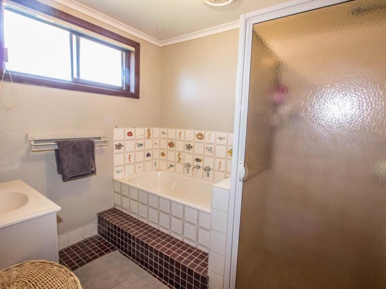46 Roslyn Street, Narrandera NSW 2700 - photo 6