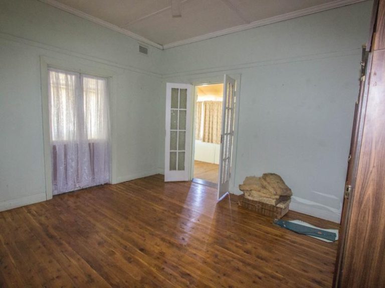29 Elwin Street, Narrandera NSW 2700 - photo 5