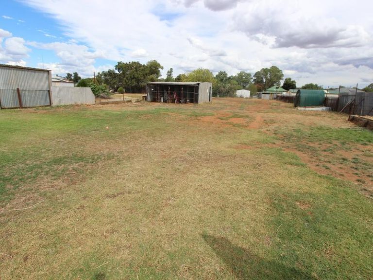 158 Britannia Street, Temora NSW 2666 - photo 19
