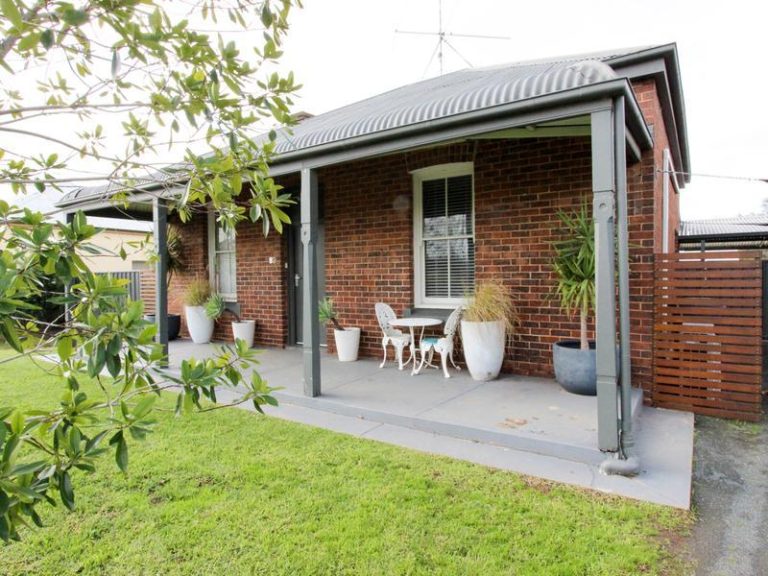 89 Crowley Street, Temora
