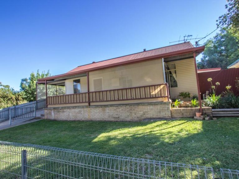 75A Melbourne Street, Narrandera NSW 2700 - McGrath Riverina