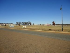 54 Airport Street, Temora NSW 2666 - photo 11