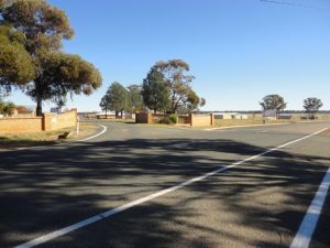 54 Airport Street, Temora NSW 2666 - photo 13