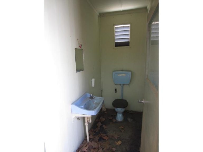 223A Hoskins Street*, Temora NSW 2666 - photo 2