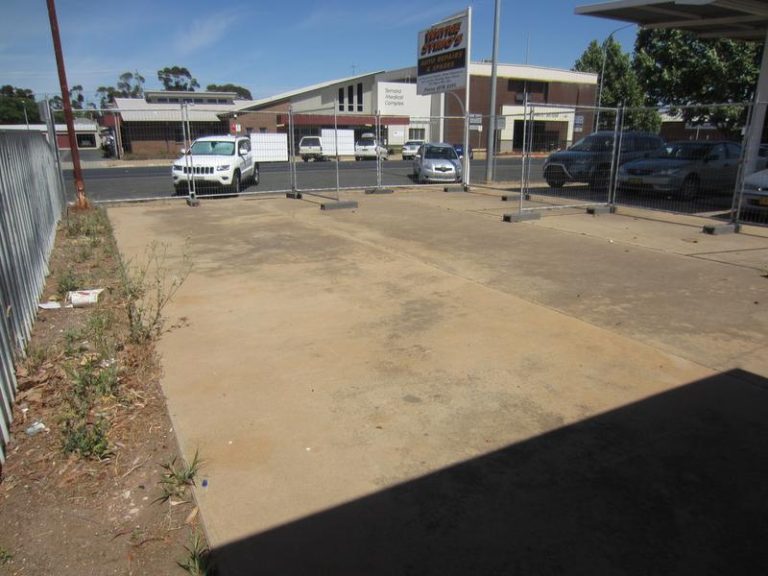 223A Hoskins Street*, Temora NSW 2666 - photo 4