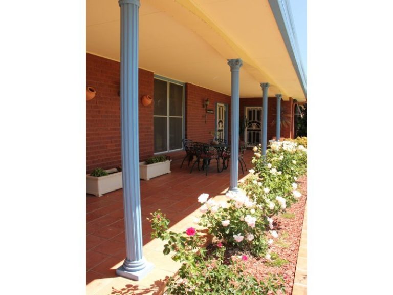 250 Taylors Lane, Temora NSW 2666 - photo 5