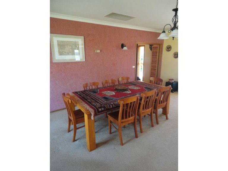 250 Taylors Lane, Temora NSW 2666 - photo 9