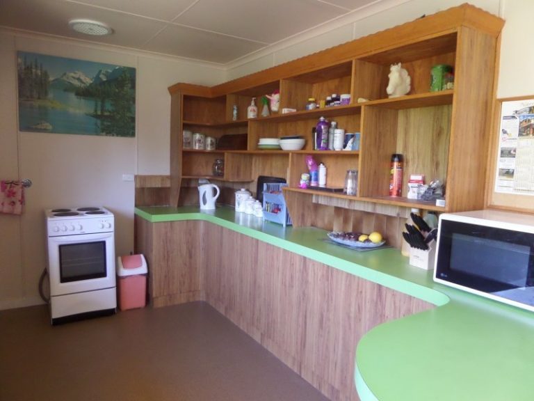 13 Gillenbah Creek Road, Narrandera NSW 2700 - photo 8