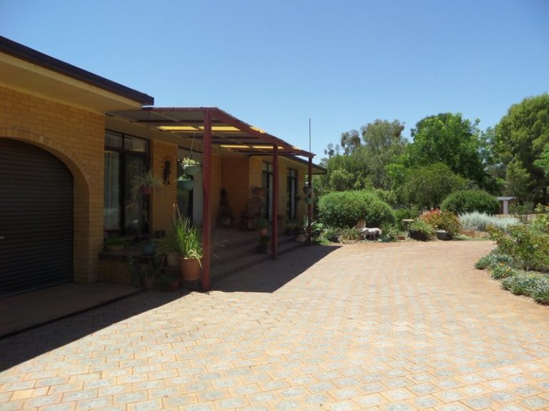 13 Gillenbah Creek Road, Narrandera NSW 2700 - McGrath Riverina