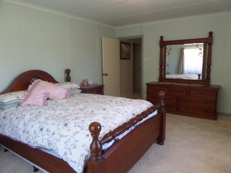13 Gillenbah Creek Road, Narrandera NSW 2700 - photo 10