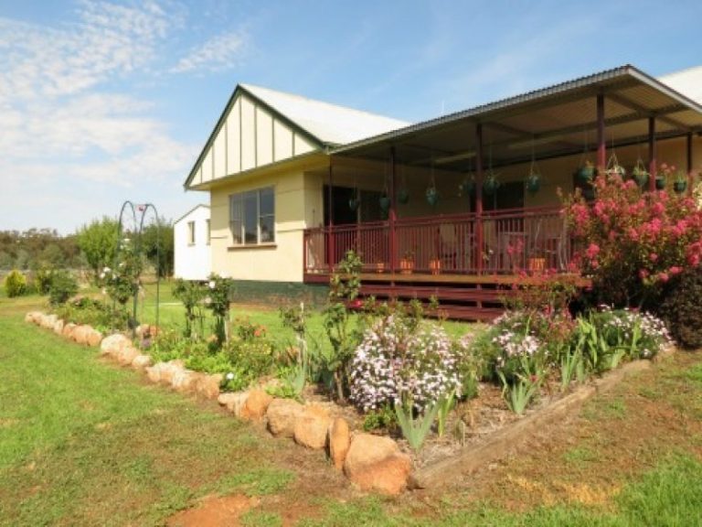 59 Goeschs, Narraburra NSW 2666 - photo 8