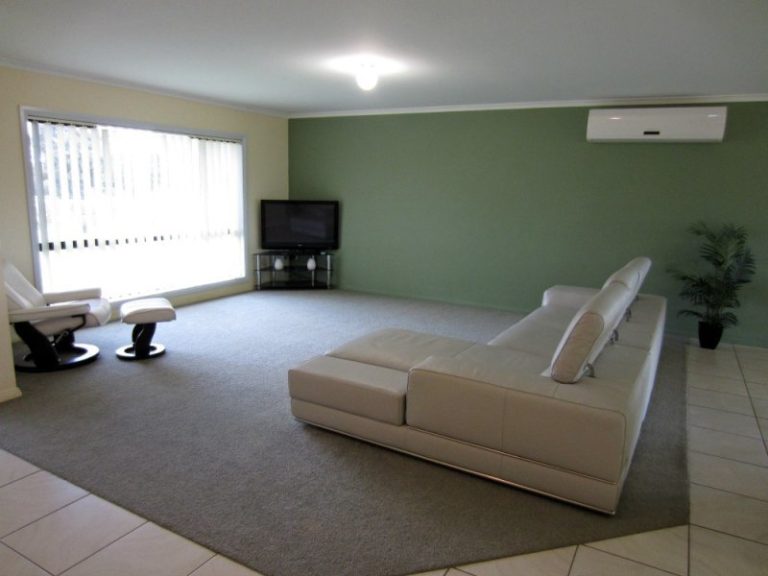 9 Brampton Street, Temora NSW 2666 - photo 5