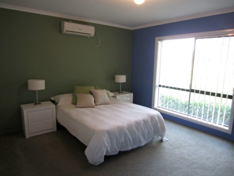 9 Brampton Street, Temora NSW 2666 - photo 7