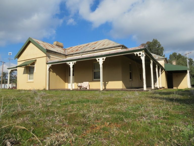 Woolshed Farm Tragers Lane, Temora NSW 2666 - photo 3