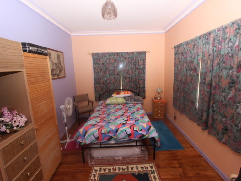 273 Coolamon Road, Wagga Wagga NSW 2650 - photo 30
