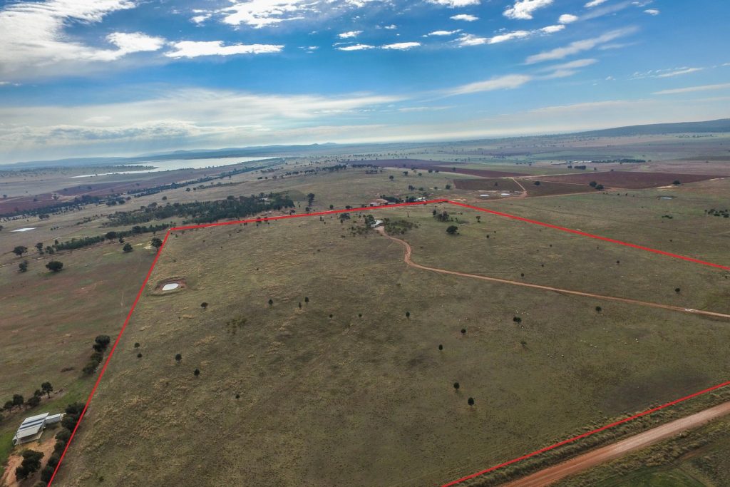 165 Red Hill Road, Narrandera NSW 2700 - photo 4