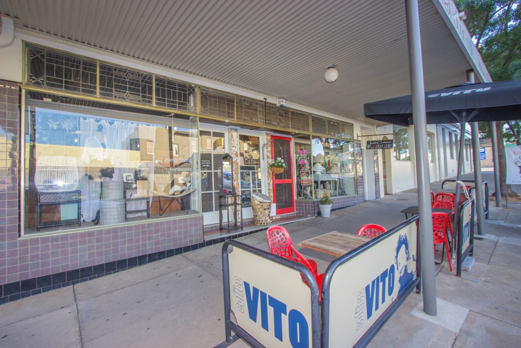 88-90 East Street, Narrandera NSW 2700 - photo 2